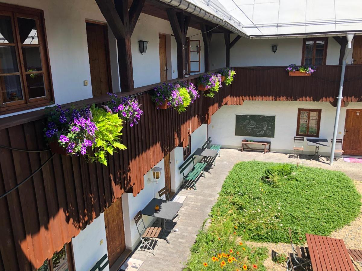 Pension Untere Rauner Muehle Bad Brambach Exterior foto